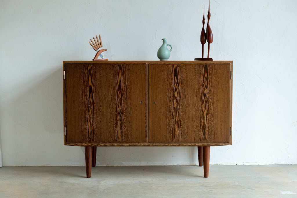 K様用 Wenge Cabinet by Poul Hundevad