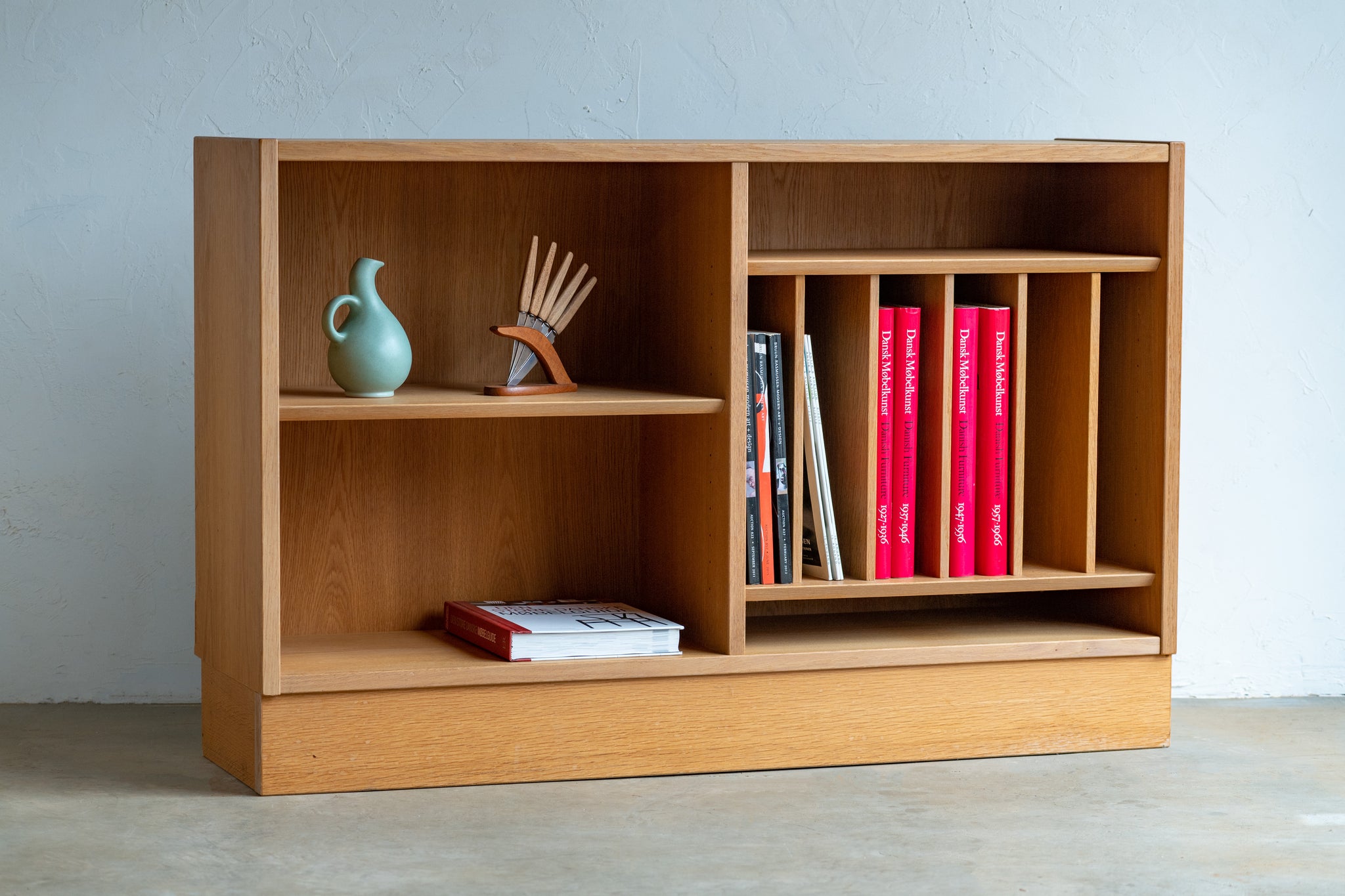 Oak Vinyl/Book Case by Poul Hundevad – Kjaerlund